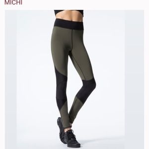 Michi moto leggings